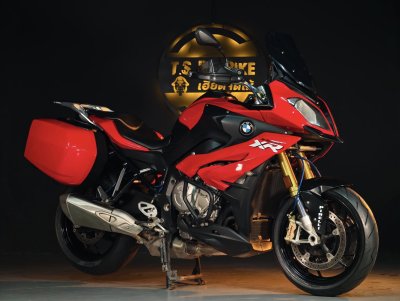 BMW S1000XR