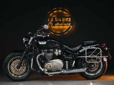 TRIUMPH BONNEVILLE SPEEDMASTER