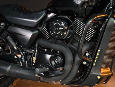 HARLEY DAVIDSON STREET 750