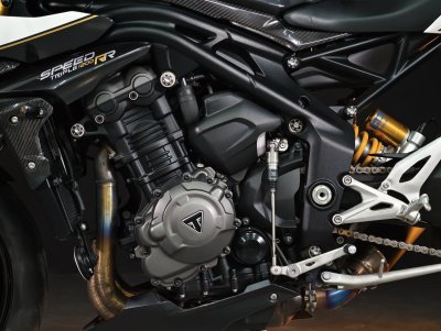 TRIUMPH SPEED TRIPLE 1200