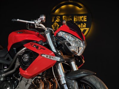 BENELLI TNT 1130 R