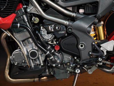 BENELLI TNT 1130 R