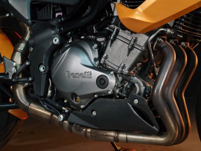 BENELLI TNT 899