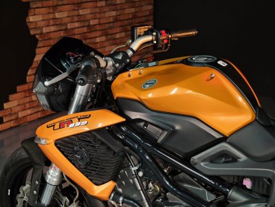 BENELLI TNT 899
