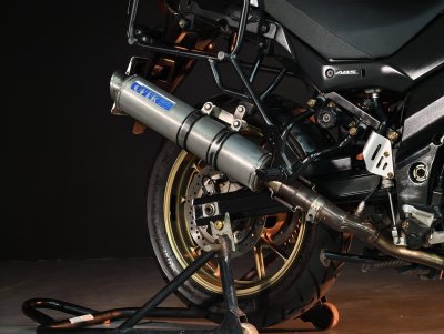 SUZUKI V-STROM 650