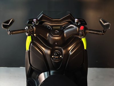 YAMAHA XMAX 300