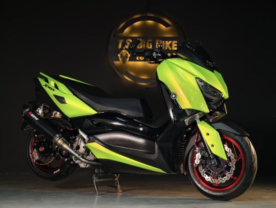 YAMAHA XMAX 300