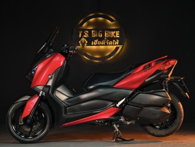 YAMAHA XMAX 300