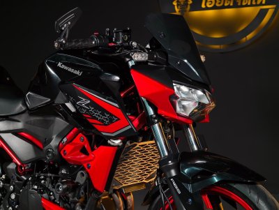 KAWASAKI Z400 ABS SE