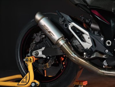 KAWASAKI Z800