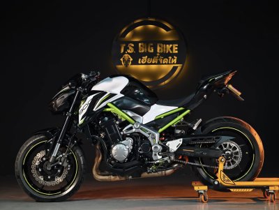 KAWASAKI Z900 abs
