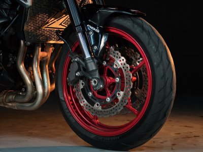 KAWASAKI Z900 ABS