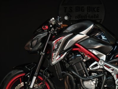 KAWASAKI Z900 ABS