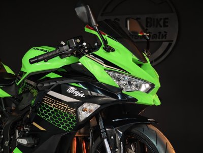 KAWASAKI ZX-25R ABS SE