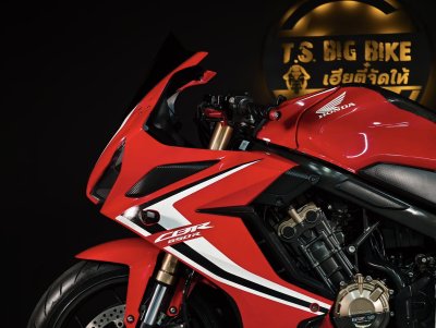 HONDA CBR650R