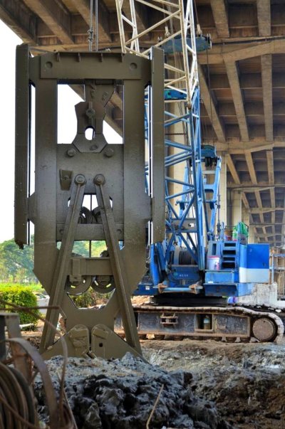 เข็มเหลี่ยม BARRETTE PILE