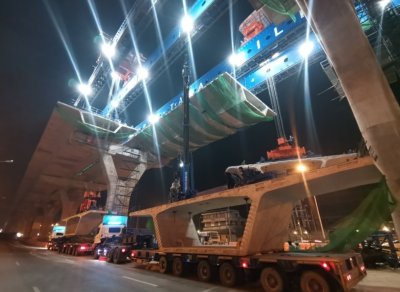 ผลิตและติดตั้ง  BOX SEGMENT