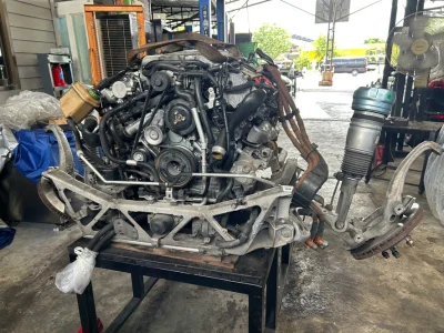 ตรวจเช็ก Porsche Cayenne ด้วยเครื่องสแกนวิเคราะห์ปัญหาระดับมืออาชีพ 