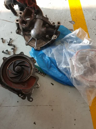 17.	ศูนย์วิเคราะห์ระบบสมองกลและไฟเครื่องโชว์รถยุโรปที่ StarFit Auto นนทบุรี