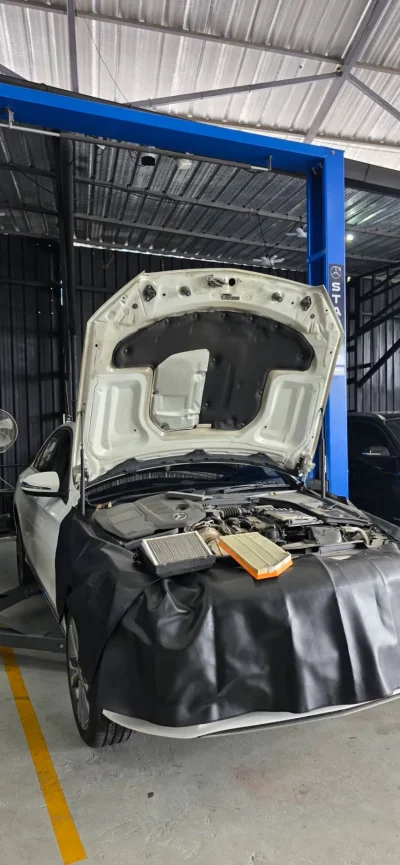 13.	อู่ซ่อมรถยุโรปแถวแยกท่าอิฐ นนทบุรี ชำนาญ Benz BMW Porsche