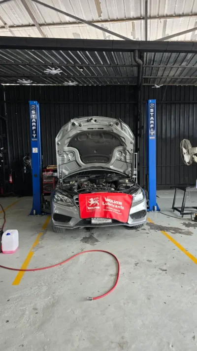 เปลี่ยนอะไหล่แท้OE  Mercedes-Benz พร้อมรับประกันงานซ่อม ที่สตาร์ฟิตออโต้ นนทบุรี