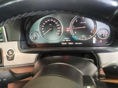 ศูนย์ซ่อม Mercedes-Benz  bmw Porsche โดยช่างเฉพาะทางที่สตาร์ฟิตออโต้ แยกท่าอิฐ นนทบุรี097788737