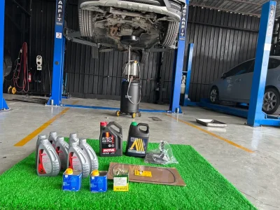 6.	บริการเปลี่ยนถ่ายน้ำมันเครื่อง BMW ด้วยอะไหล่แท้ ที่สตาร์ฟิตออโต้ นนทบุรี