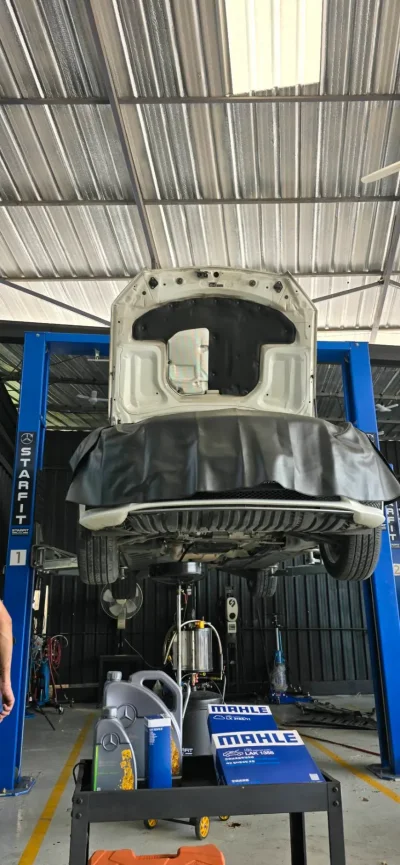 11.	ตรวจเช็กระบบเบรกและผ้าเบรก BMW โดยช่างผู้เชี่ยวชาญที่ท่าอิฐ