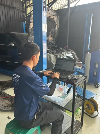 เปลี่ยนถ่ายน้ำมันเครื่อง BMW พร้อมซีลและไส้กรองแท้