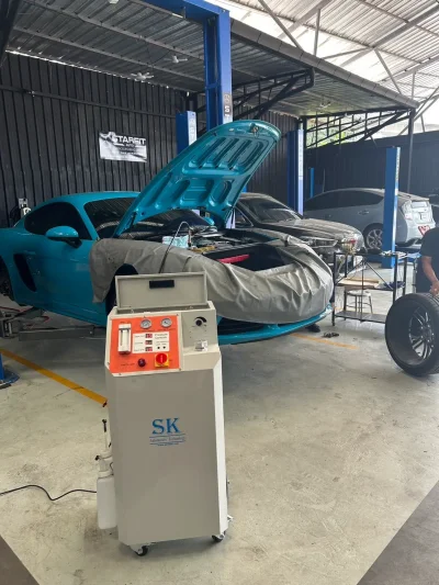 9.	ซ่อม Porsche ระบบเครื่องยนต์ ช่วงล่าง และเบรก โดยผู้เชี่ยวชาญที่แยกท่าอิฐ