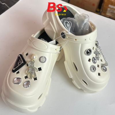 รองเท้าแฟชั่นสำหรับผู้หญิงพื้นยางนิ่มทนทาน