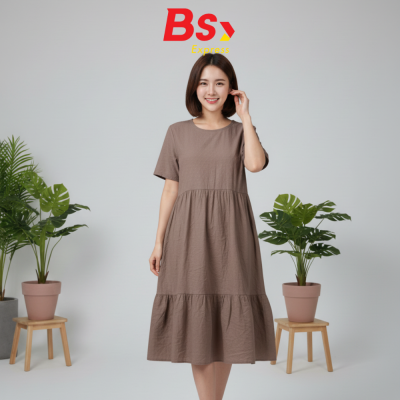 ชุดเดรสยาว สีน้ำตาลอ่อนหรือสีกากี ชุดเดรสยาว สีน้ำตาลอ่อนหรือสีกากี