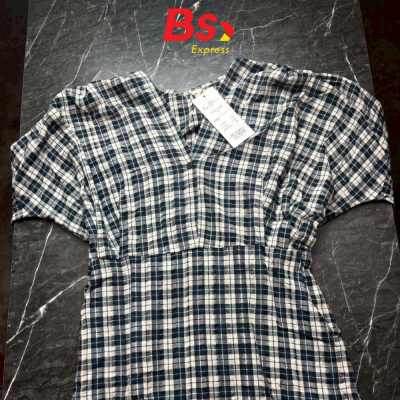 ชุดกระโปรงลายสก็อต