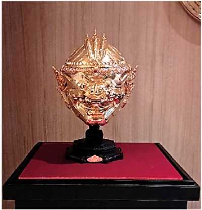 หัวโขนโลหะ หนุมาน สีทอง