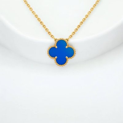 Vintage Alhambra pendant