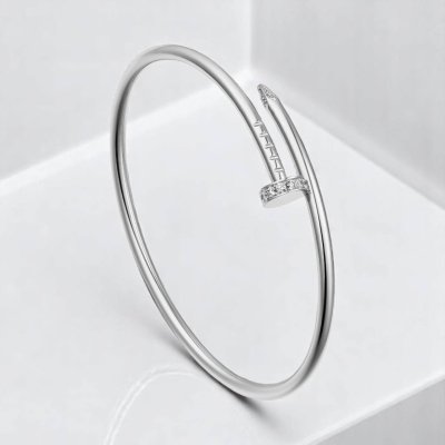 Juste un Clou bracelet, small model, diamonds