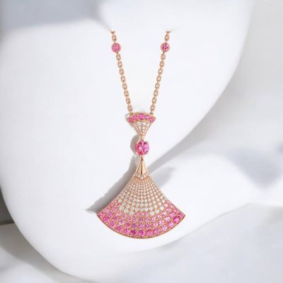 Divas' Dream Necklace