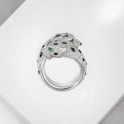 Panthère de Cartier ring, paved