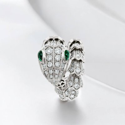 Serpenti Ring