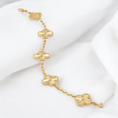 Vintage Alhambra bracelet, 5 motifs