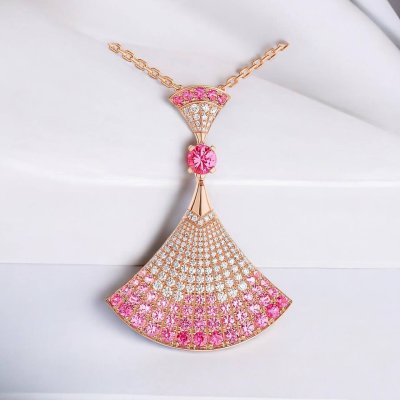 Divas' Dream Necklace