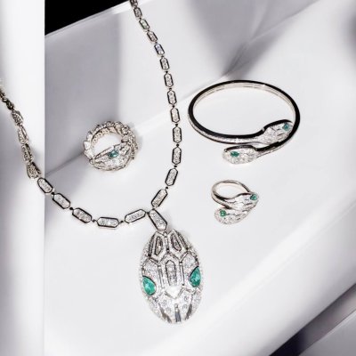 Bvlgari Serpenti 15.25ctw Diamond & 18K Necklace