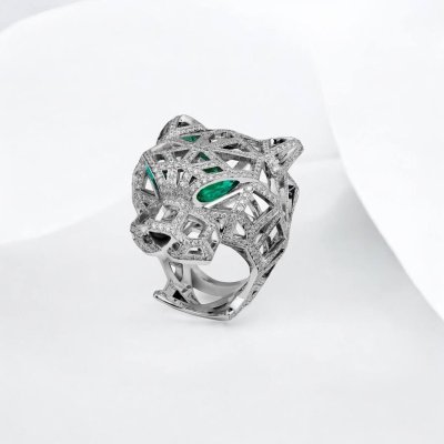 Panthère de Cartier ring, paved