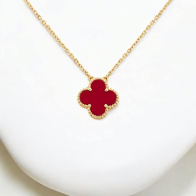 Vintage Alhambra pendant