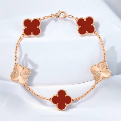 Vintage Alhambra bracelet, 5 motifs