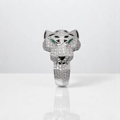 Panthère de Cartier ring, paved