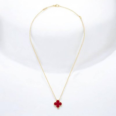Vintage Alhambra pendant