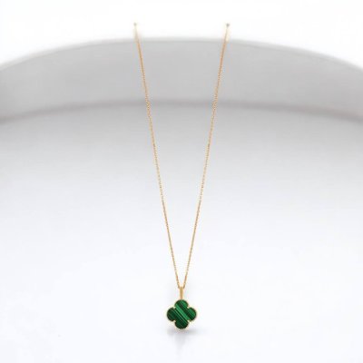 Magic Alhambra long necklace, 1 motif