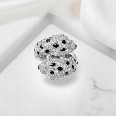 Panthère de Cartier ring, paved