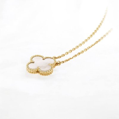 Vintage Alhambra pendant